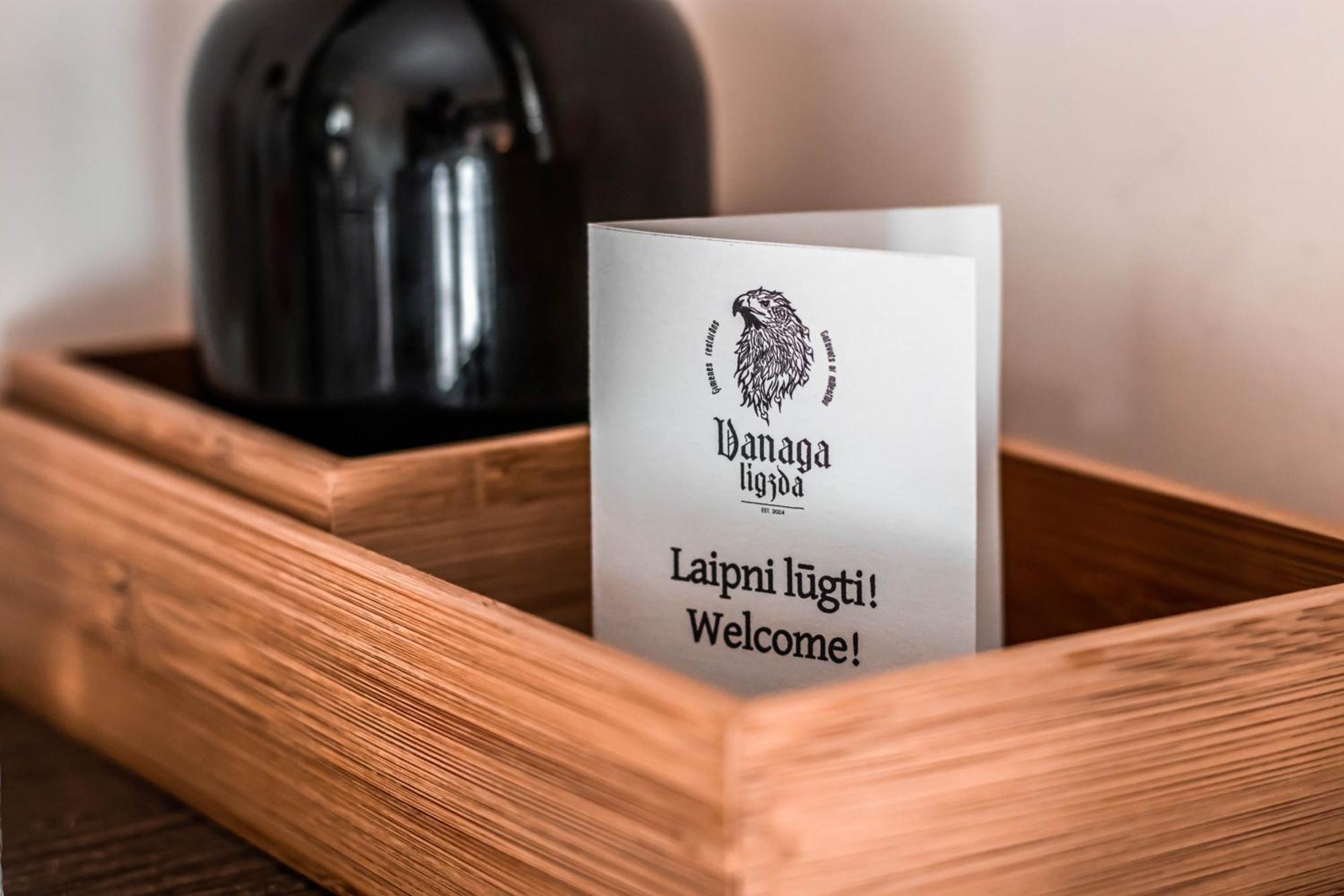 Vanaga Ligzda Baltezers Ngoại thất bức ảnh